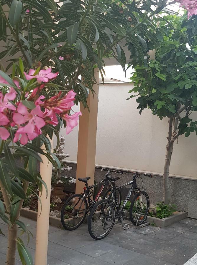 Apartment Bike Corner Задар Экстерьер фото